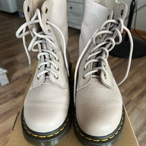 Dr. Martens Pascal Women's taupe Lace-Up Boots. Excellent condition